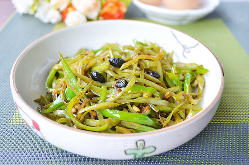 https://i3i620.meishichina.com/attachment/recipe/2014/06/26/20140626162709566416668.jpg?x-oss-process=style/p800的做法