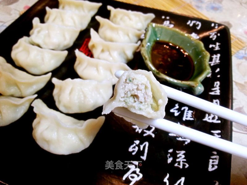 https://i3i620.meishichina.com/attachment/recipe/2014/07/11/20140711100654187399340.jpg?x-oss-process=style/p800的做法