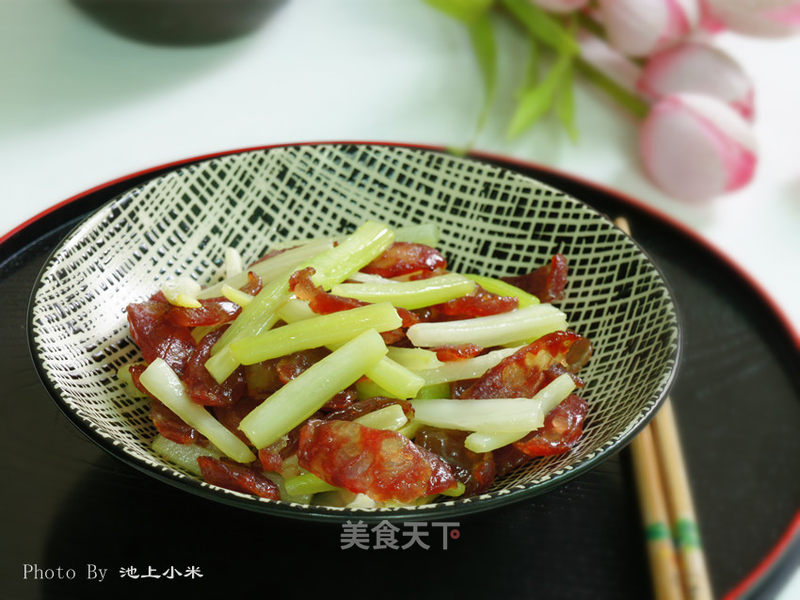 https://i3i620.meishichina.com/attachment/recipe/2014/10/23/201410231414050023915.jpg?x-oss-process=style/p800的做法