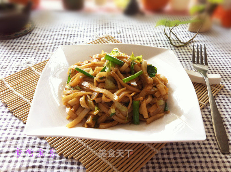 https://i3i620.meishichina.com/attachment/recipe/2014/10/25/201410251414208396134.jpg?x-oss-process=style/p800的做法