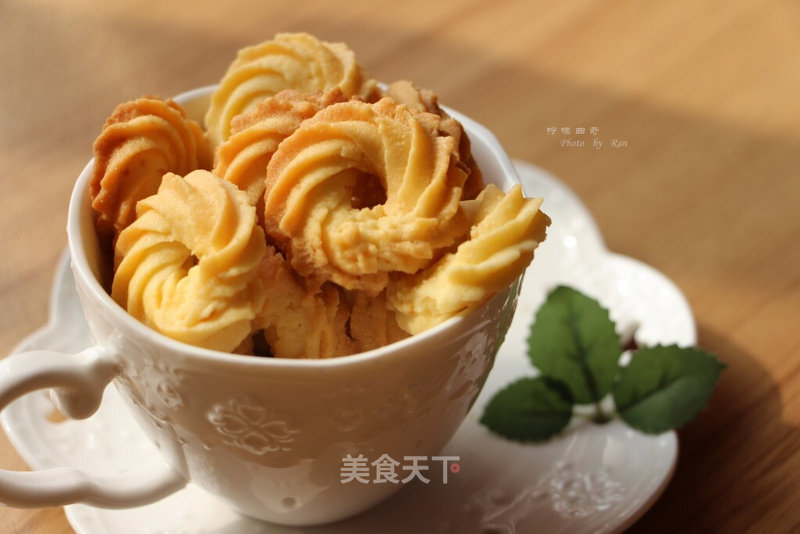 https://i3i620.meishichina.com/attachment/recipe/2014/11/28/201411281417136807988.jpg?x-oss-process=style/p800的做法