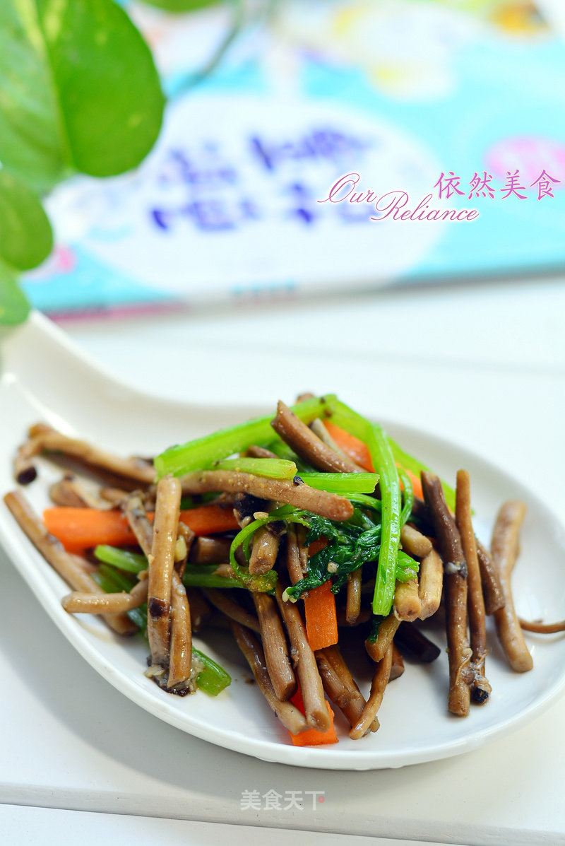 https://i3i620.meishichina.com/attachment/recipe/2014/11/30/201411301417351353783.jpg?x-oss-process=style/p800的做法