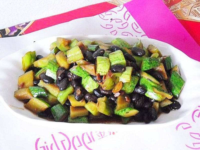 https://i3i620.meishichina.com/attachment/recipe/2014/12/02/201412021417491690993.jpg?x-oss-process=style/p800的做法