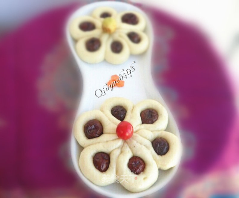 https://i3i620.meishichina.com/attachment/recipe/2014/12/15/20141215e552bbbcf2112d5e.jpg?x-oss-process=style/p800的做法