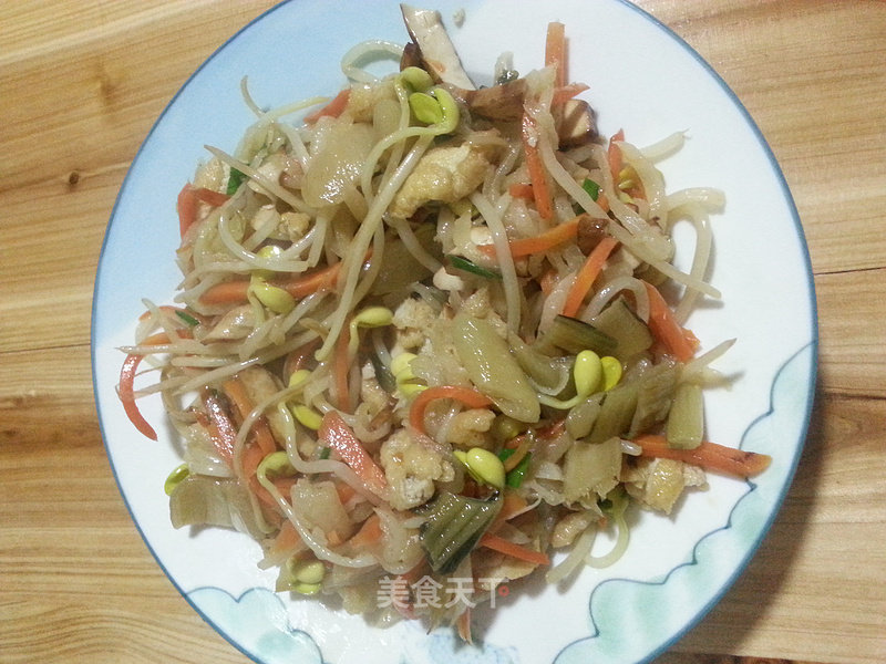 https://i3i620.meishichina.com/attachment/recipe/2014/12/16/20141216332e70c58ff5baca.jpg?x-oss-process=style/p800的做法