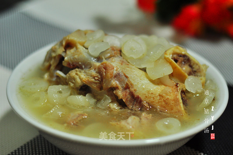 https://i3i620.meishichina.com/attachment/recipe/2014/12/26/20141226a5ba77cd1c9e70c2.jpg?x-oss-process=style/p800的做法