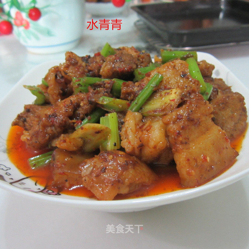 https://i3i620.meishichina.com/attachment/recipe/2015/01/23/20150123a54841fa074c729a.jpg?x-oss-process=style/p800的做法