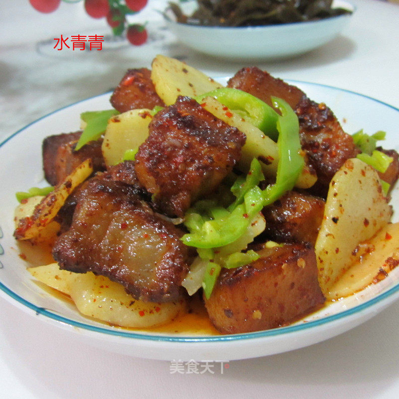 https://i3i620.meishichina.com/attachment/recipe/2015/01/24/201501244bec7bbc729a76e1.jpg?x-oss-process=style/p800的做法