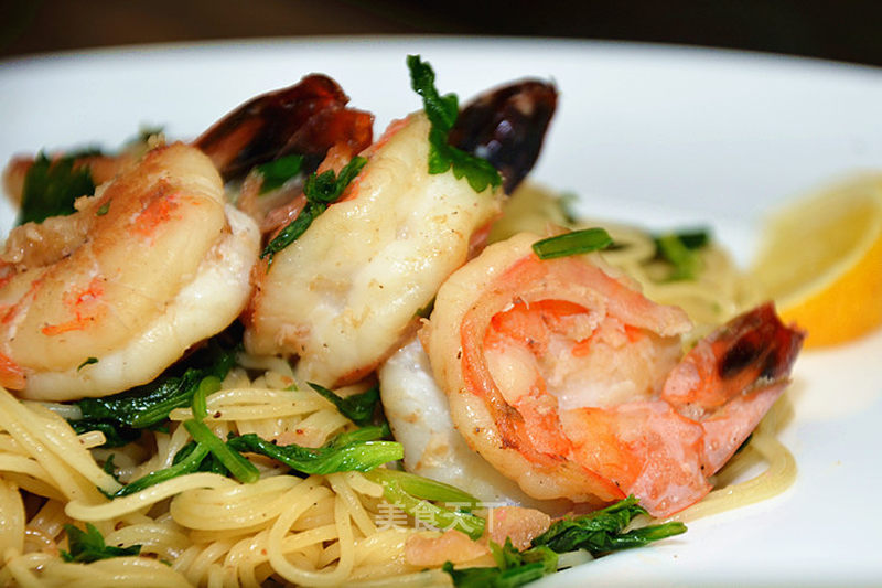 https://i3i620.meishichina.com/attachment/recipe/2015/01/26/201501263dbb1b91d8e47456.jpg?x-oss-process=style/p800的做法
