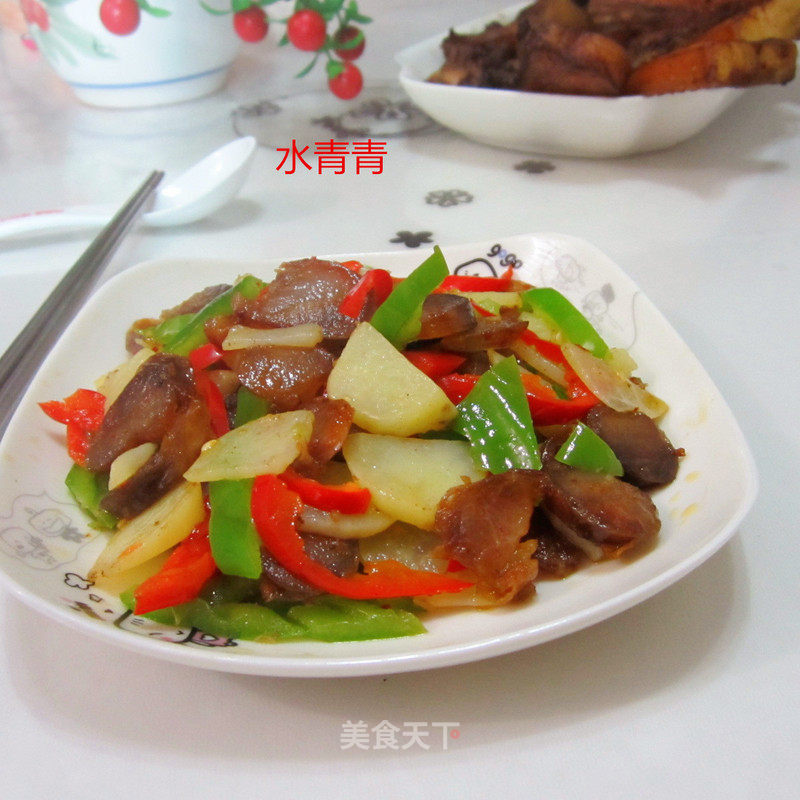 https://i3i620.meishichina.com/attachment/recipe/2015/01/26/201501264f816976e58a5c47.jpg?x-oss-process=style/p800的做法