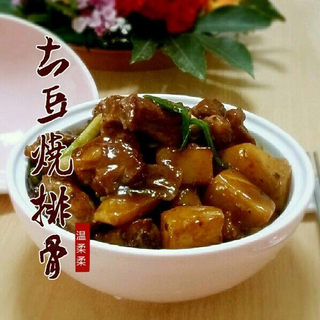 土豆烧排骨