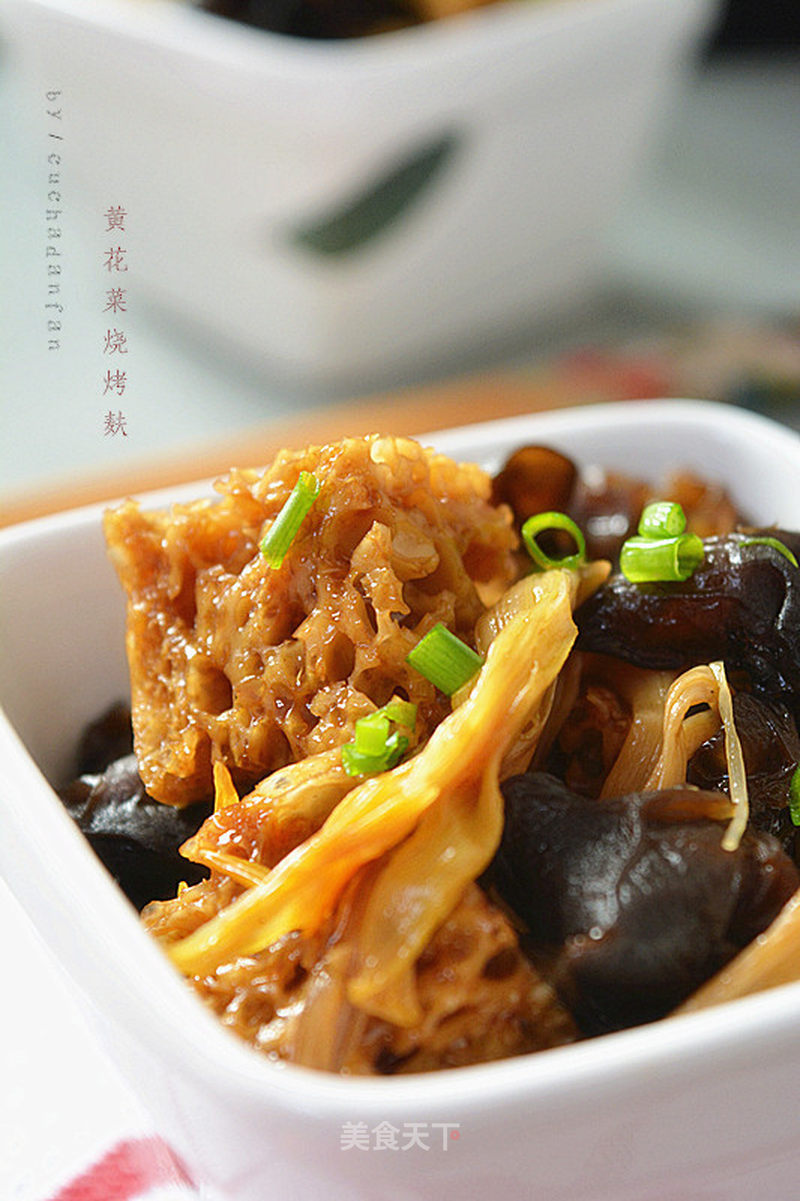 https://i3i620.meishichina.com/attachment/recipe/2015/03/03/2015030369fe65ad0abc596a.jpg?x-oss-process=style/p800的做法