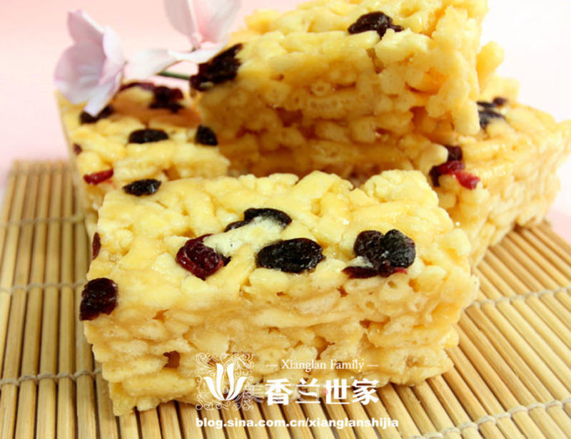 https://i3i620.meishichina.com/attachment/recipe/2015/03/17/201503177e9ba5e6f96f8ed8.jpg?x-oss-process=style/p800的做法