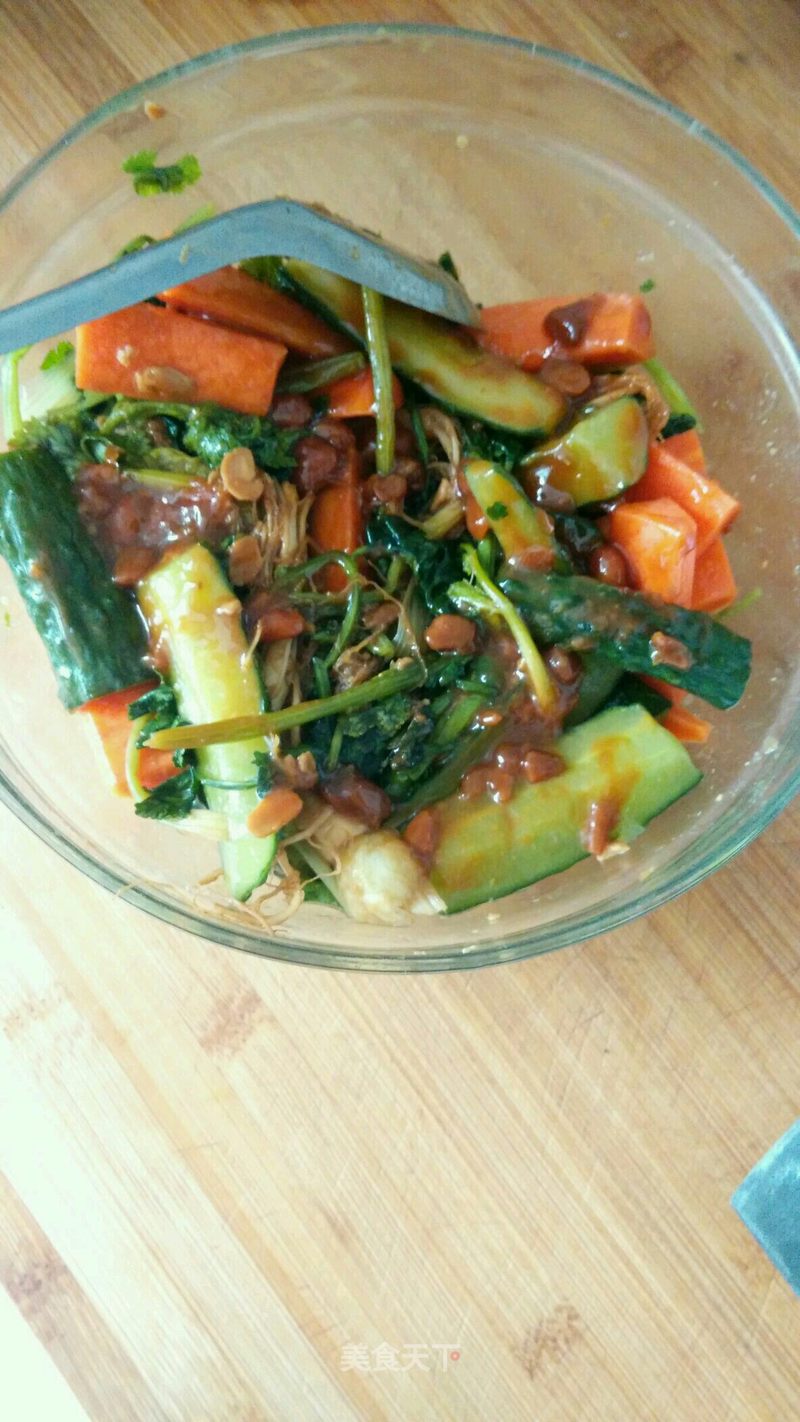 https://i3i620.meishichina.com/attachment/recipe/2015/04/17/201504171308560079.jpg?x-oss-process=style/p800的做法