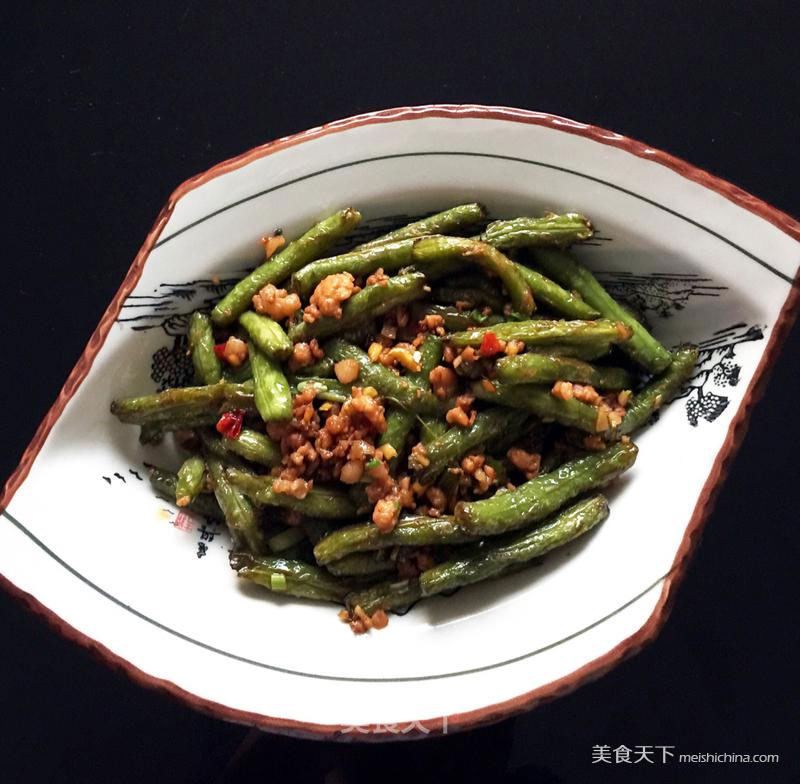 https://i3i620.meishichina.com/attachment/recipe/2015/05/03/201505031430663546697.jpg?x-oss-process=style/p800的做法