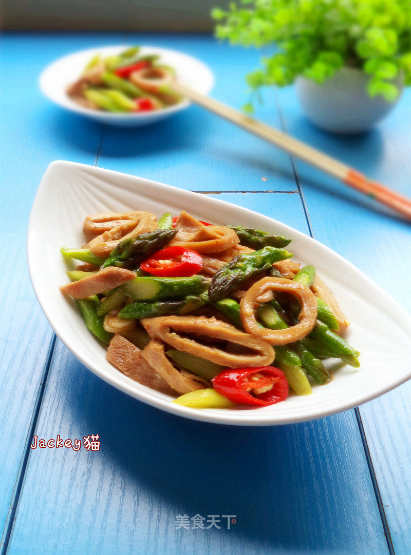https://i3i620.meishichina.com/attachment/recipe/2015/05/05/20150505856acd11b3727eb5.jpg?x-oss-process=style/p800的做法