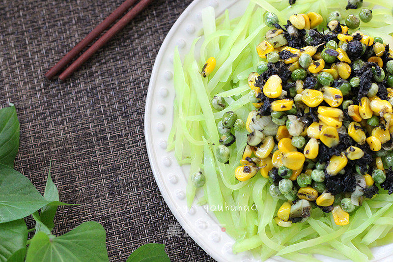 https://i3i620.meishichina.com/attachment/recipe/2015/05/05/201505058e5eb9ad51bae5ce.jpg?x-oss-process=style/p800的做法