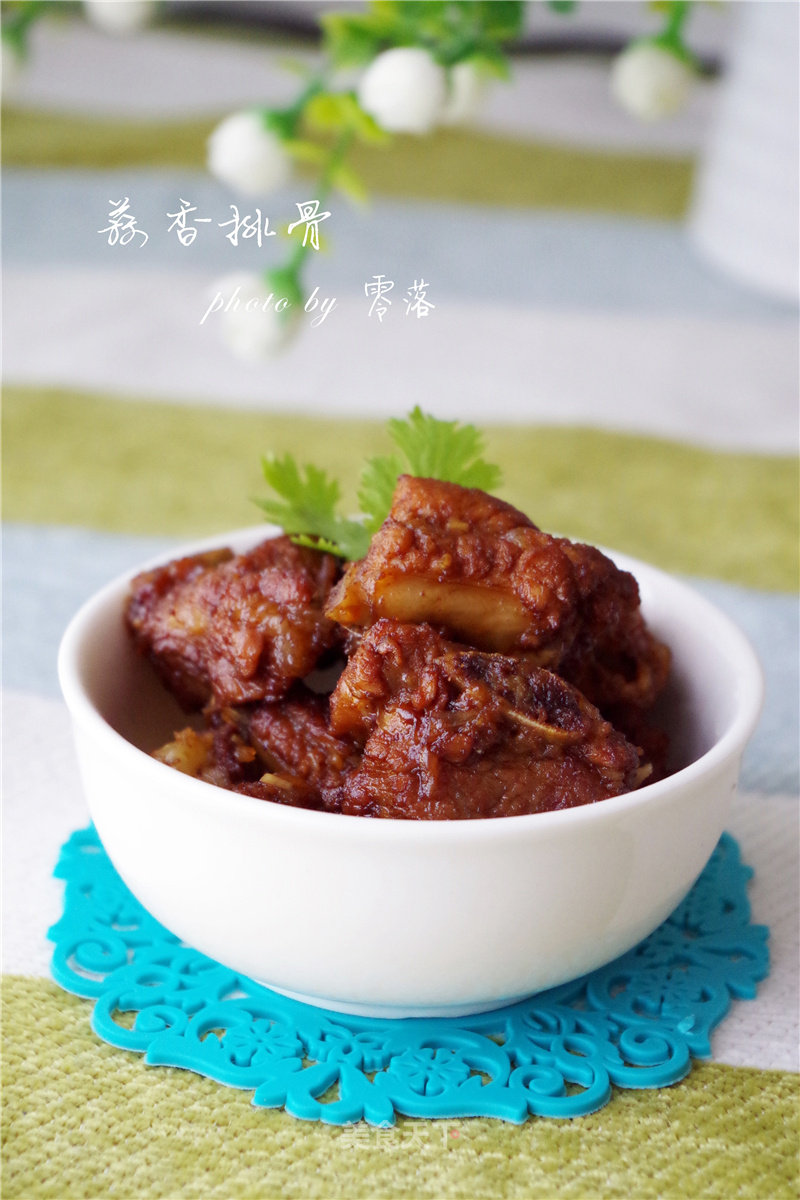 https://i3i620.meishichina.com/attachment/recipe/2015/05/13/2015051370024cca40960499.jpg?x-oss-process=style/p800的做法