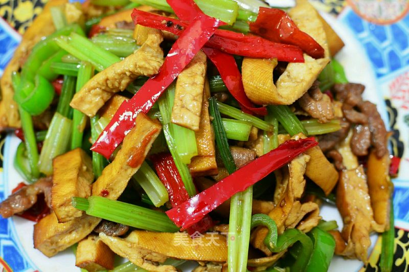 https://i3i620.meishichina.com/attachment/recipe/2015/05/30/201505301755280670.jpg?x-oss-process=style/p800的做法