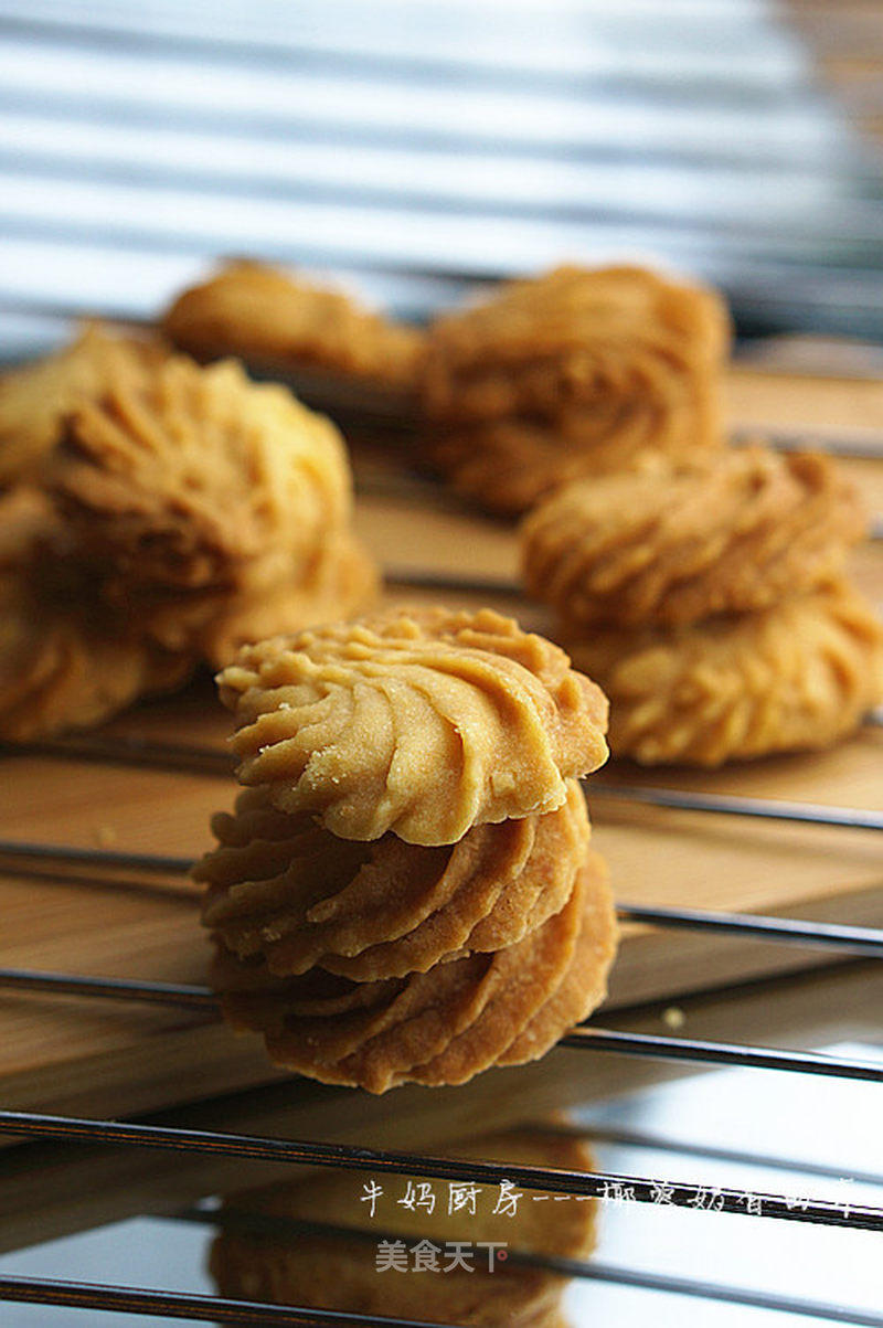 https://i3i620.meishichina.com/attachment/recipe/2015/06/03/2015060393559c1ee9391699.jpg?x-oss-process=style/p800的做法