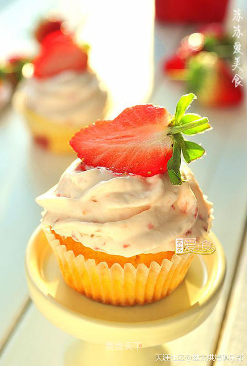 https://i3i620.meishichina.com/attachment/recipe/2015/06/06/2015060649cc18867cc174de.jpg?x-oss-process=style/p800的做法
