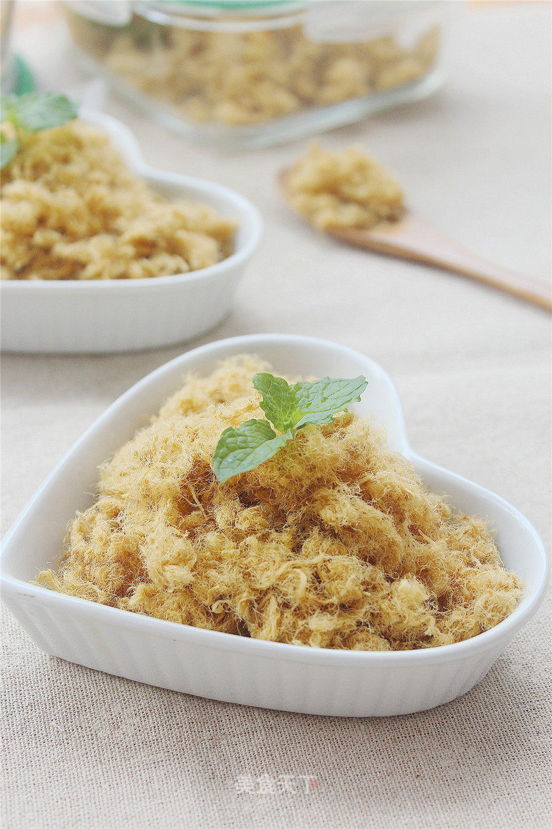 https://i3i620.meishichina.com/attachment/recipe/2015/06/06/20150606fb2158d61502b38b.jpg?x-oss-process=style/p800的做法