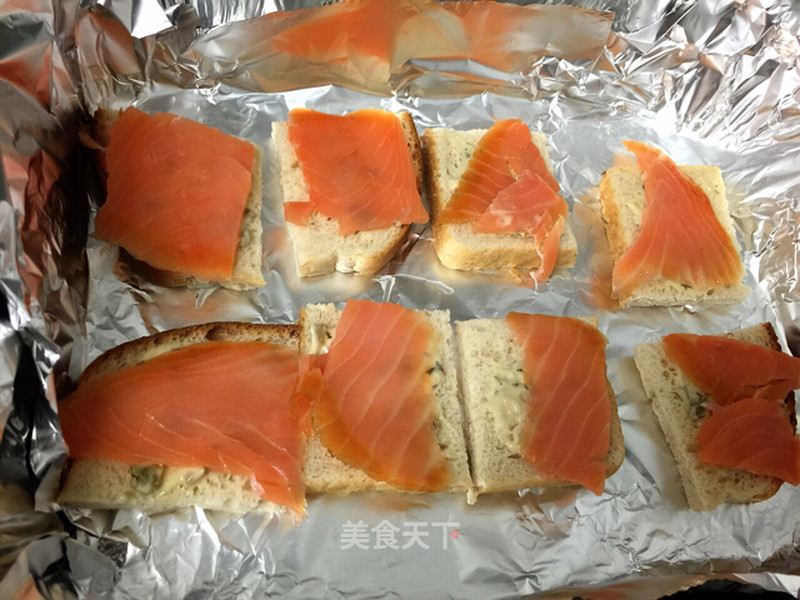 https://i3i620.meishichina.com/attachment/recipe/2015/06/08/23DDE1DE-AA11-42D6-9C1F-4D991C538B61.jpg?x-oss-process=style/p800的做法