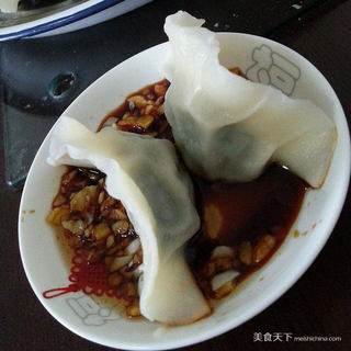 黄须菜肉馅饺子