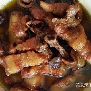 鸡枞菌烧肉