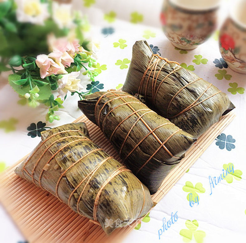 https://i3i620.meishichina.com/attachment/recipe/2015/06/20/2015062014cb836ab575b857.jpg?x-oss-process=style/p800的做法