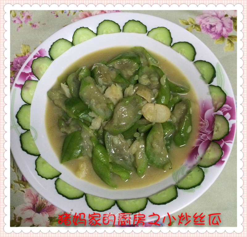 https://i3i620.meishichina.com/attachment/recipe/2015/06/24/20150624319a15b1b3b5635b.jpg?x-oss-process=style/p800的做法