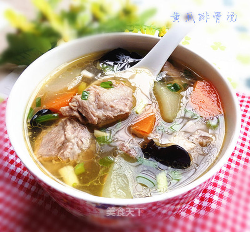 https://i3i620.meishichina.com/attachment/recipe/2015/06/26/201506266727fba724f0f151.jpg?x-oss-process=style/p800的做法