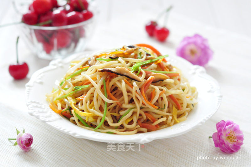 https://i3i620.meishichina.com/attachment/recipe/2015/07/02/2015070143d57063878c77c0.jpg?x-oss-process=style/p800的做法