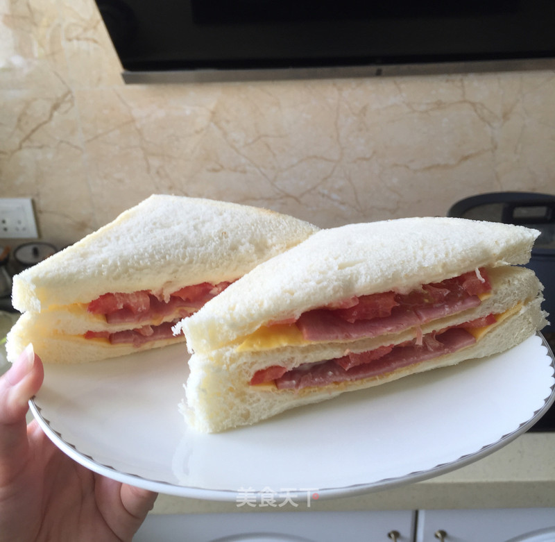 https://i3i620.meishichina.com/attachment/recipe/2015/08/07/CDA7170A-8CCD-4F72-81CD-EE2C711371E9.jpg?x-oss-process=style/p800的做法