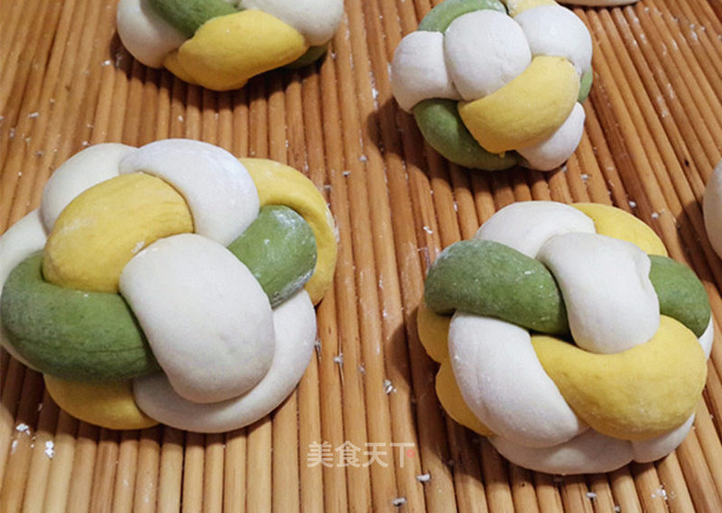 https://i3i620.meishichina.com/attachment/recipe/2015/08/11/2015081164bd5cec4b002ad9.jpg?x-oss-process=style/p800的做法