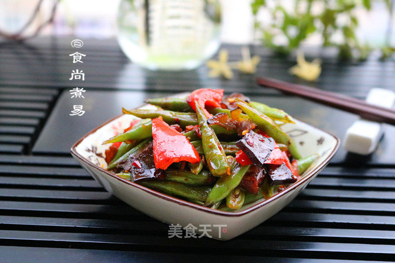 https://i3i620.meishichina.com/attachment/recipe/2015/09/13/20150913133c688a73d70165.jpg?x-oss-process=style/p800的做法