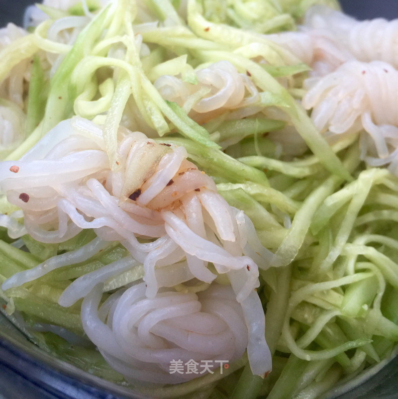 https://i3i620.meishichina.com/attachment/recipe/2015/09/19/B623950A-05E1-4BA1-B8E5-ADFA9B1FF543.jpg?x-oss-process=style/p800的做法