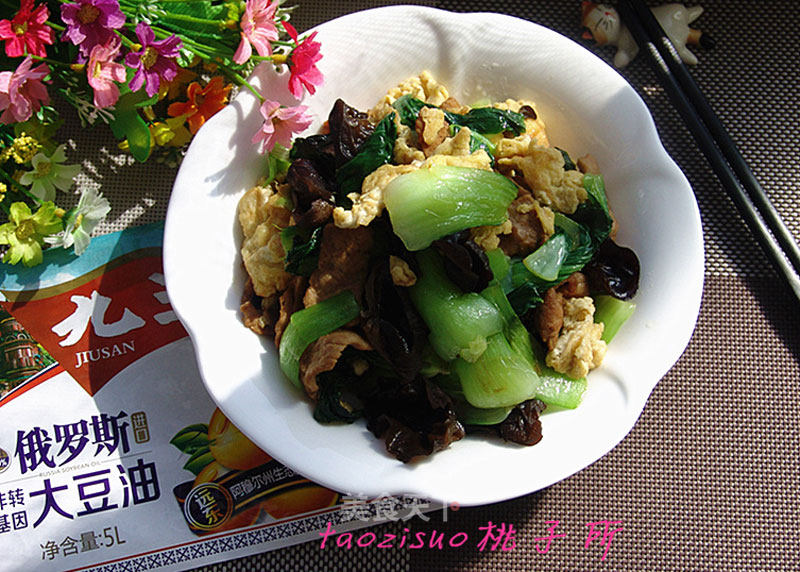 https://i3i620.meishichina.com/attachment/recipe/2015/09/22/201509221442890209420.jpg?x-oss-process=style/p800的做法