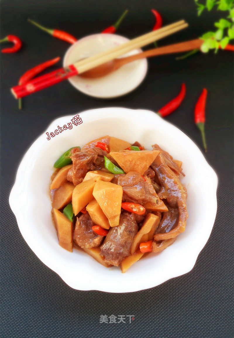 https://i3i620.meishichina.com/attachment/recipe/2015/09/25/20150924mzy5bqd7fyquali0.jpg?x-oss-process=style/p800的做法