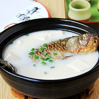 奶白鱼汤