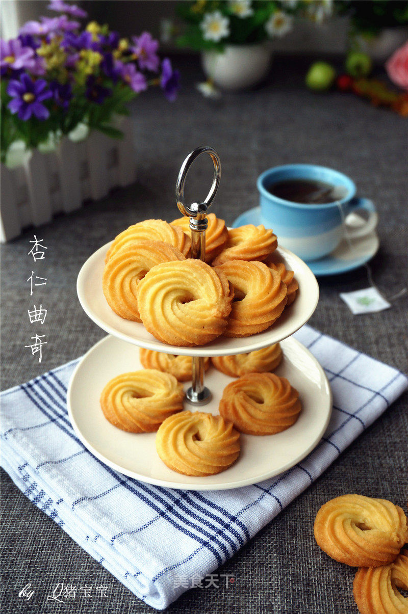 https://i3i620.meishichina.com/attachment/recipe/2015/10/13/20151013tvie8njjgenzem1p.JPG?x-oss-process=style/p800的做法