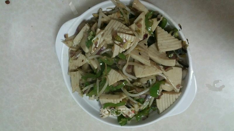 https://i3i620.meishichina.com/attachment/recipe/2015/11/09/201511090951050425.jpg?x-oss-process=style/p800的做法