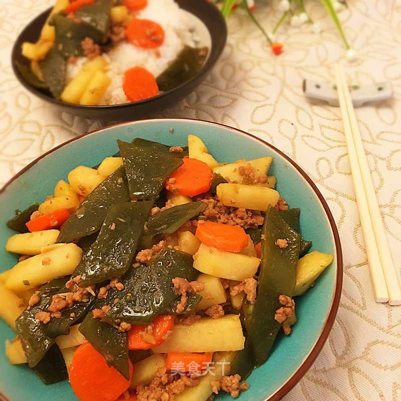 https://i3i620.meishichina.com/attachment/recipe/2015/11/11/20151111oiwvq9rufjc54t8b.JPG?x-oss-process=style/p800的做法