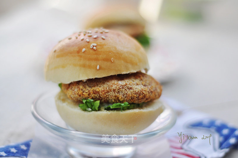 https://i3i620.meishichina.com/attachment/recipe/2015/11/12/20151112azz30aczz8k6ft1t.jpg?x-oss-process=style/p800的做法