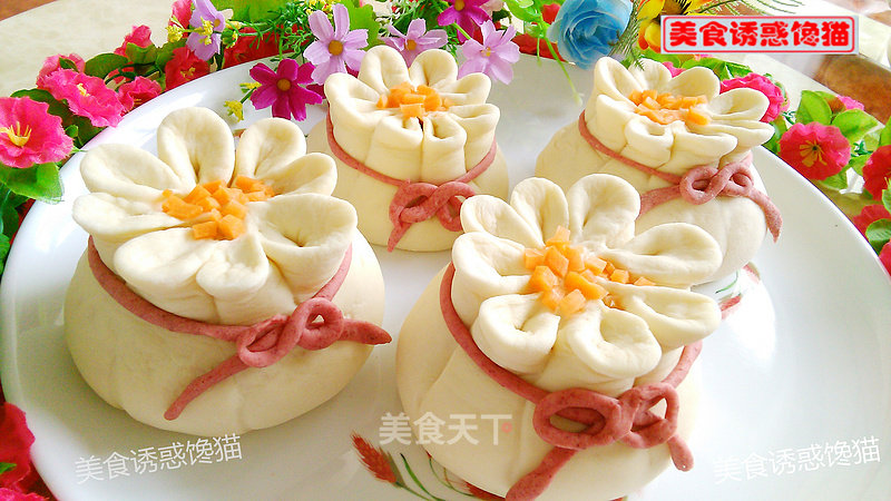 https://i3i620.meishichina.com/attachment/recipe/2015/11/19/20151119da5aqt0z1trga2c3.jpg?x-oss-process=style/p800的做法