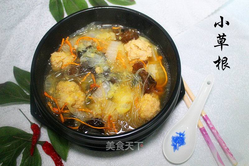 虫草白菜木耳肉丸粉丝汤