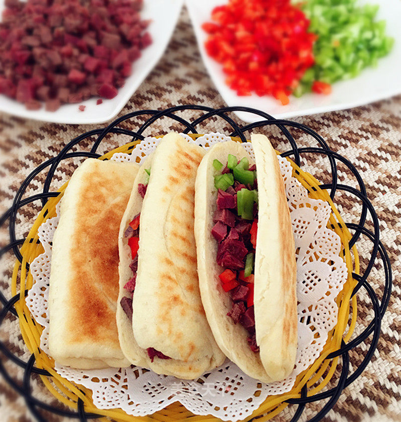 https://i3i620.meishichina.com/attachment/recipe/2015/12/14/20151214cw98ieughufni9b4.JPG?x-oss-process=style/p800的做法
