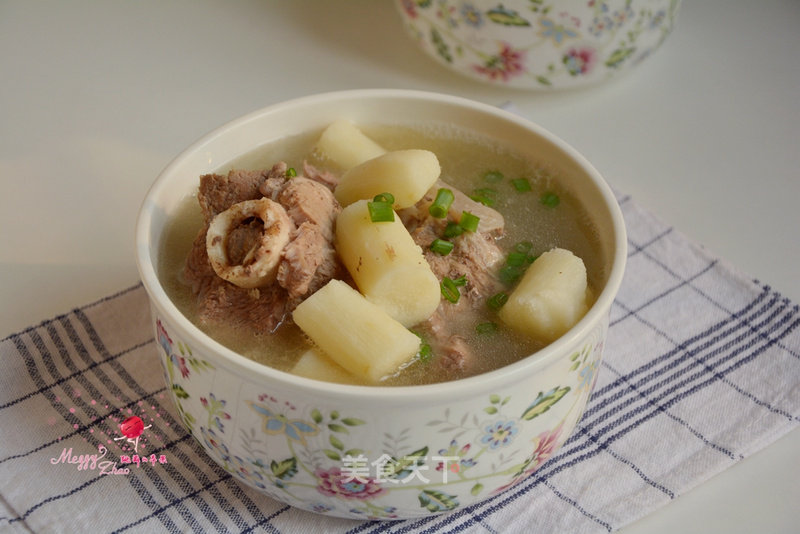 https://i3i620.meishichina.com/attachment/recipe/2015/12/19/20151219qw2sydrtl9tts70y.jpg?x-oss-process=style/p800的做法