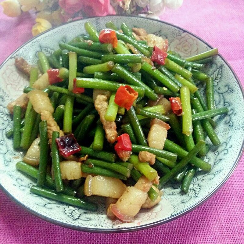 https://i3i620.meishichina.com/attachment/recipe/2015/12/24/201512241916050854.jpg?x-oss-process=style/p800的做法
