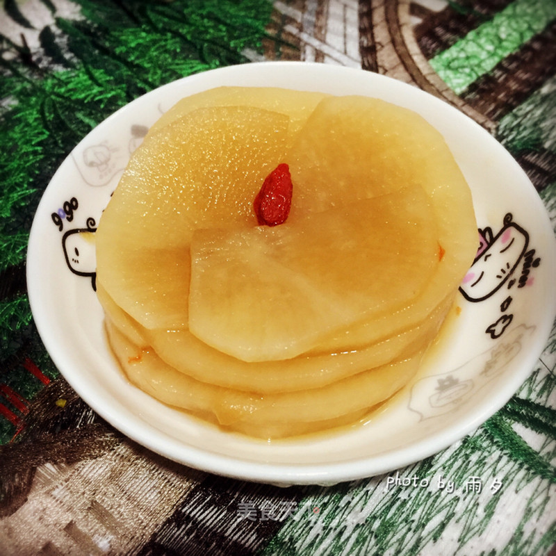 https://i3i620.meishichina.com/attachment/recipe/2015/12/25/C0DBC764-B829-42BF-9863-D60D89D1B66E.jpg?x-oss-process=style/p800的做法